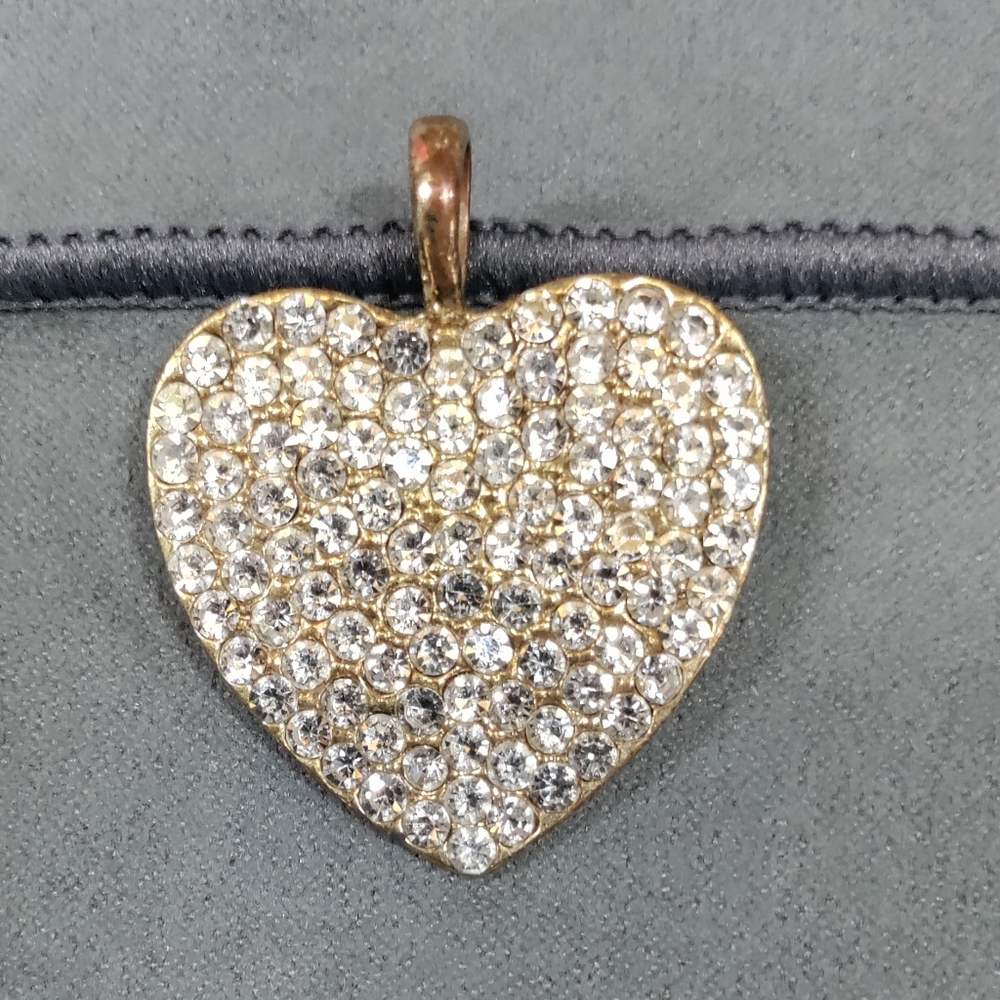 Sparkling Heart Pendant